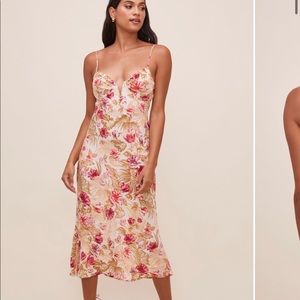 ASTR The Label Carolie Midi Dress. Size XS.